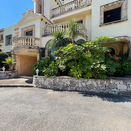 Marina Apartment